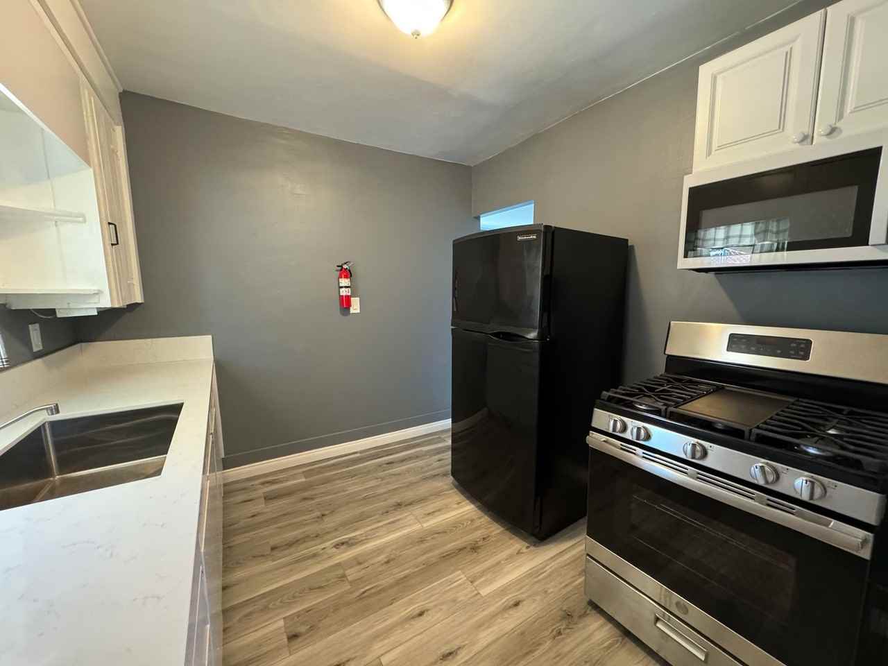 3766 Teak St - Photo 7 of 20