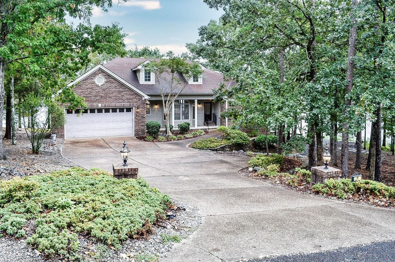 2 Ostento Lane - Photo 2 of 50