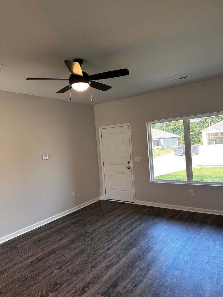 884 Camden Loop - Photo 6 of 23