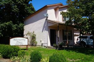 featured image of 18304 Se Abernethy Ln