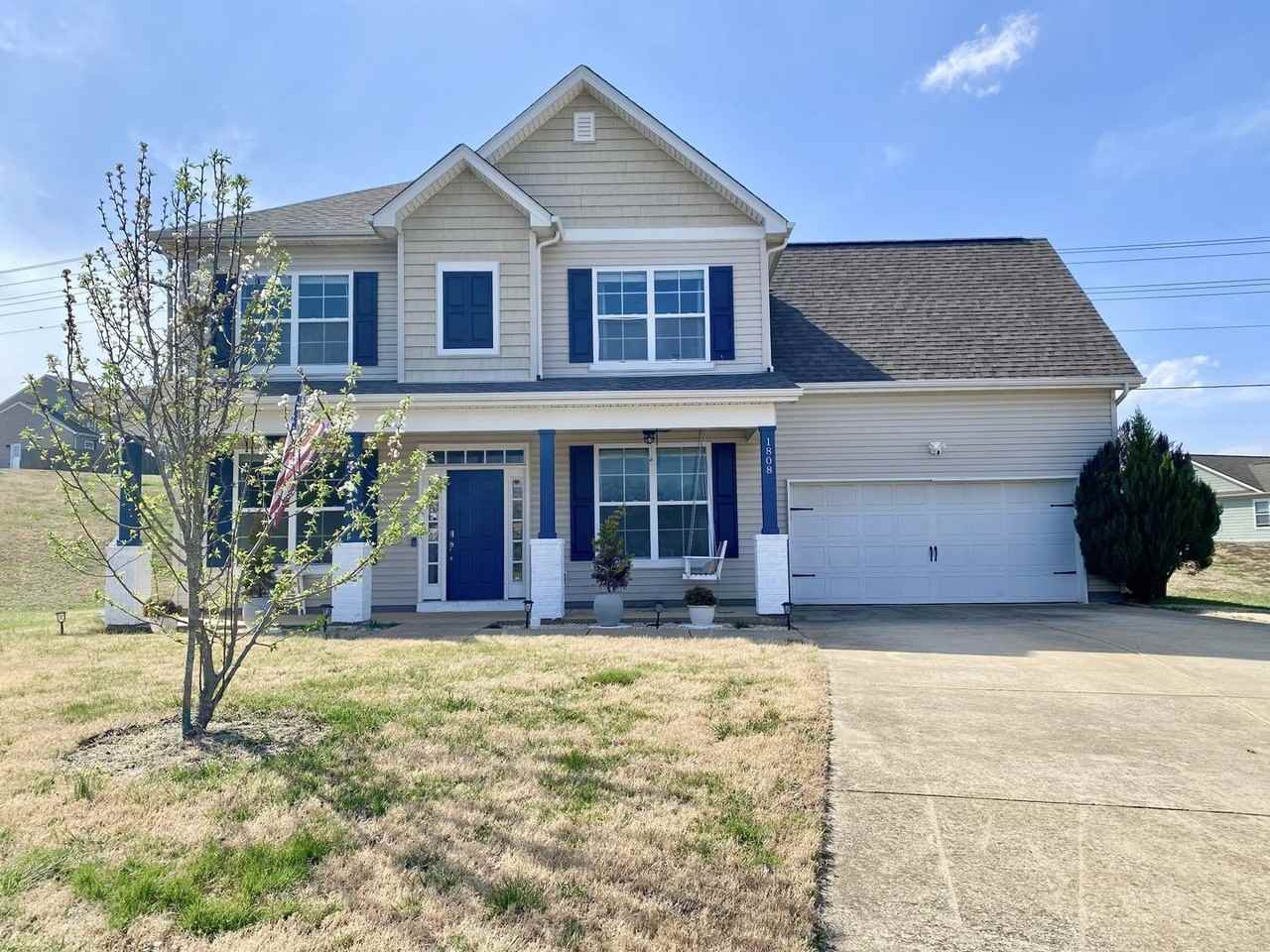 1808 Luke Court - Photo 2 of 37