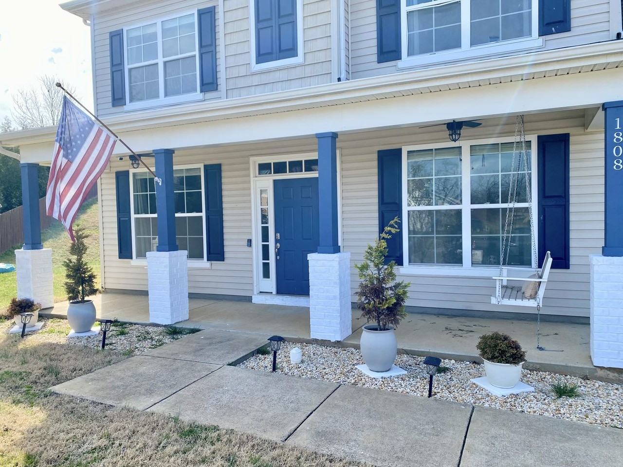 1808 Luke Court - Photo 4 of 37