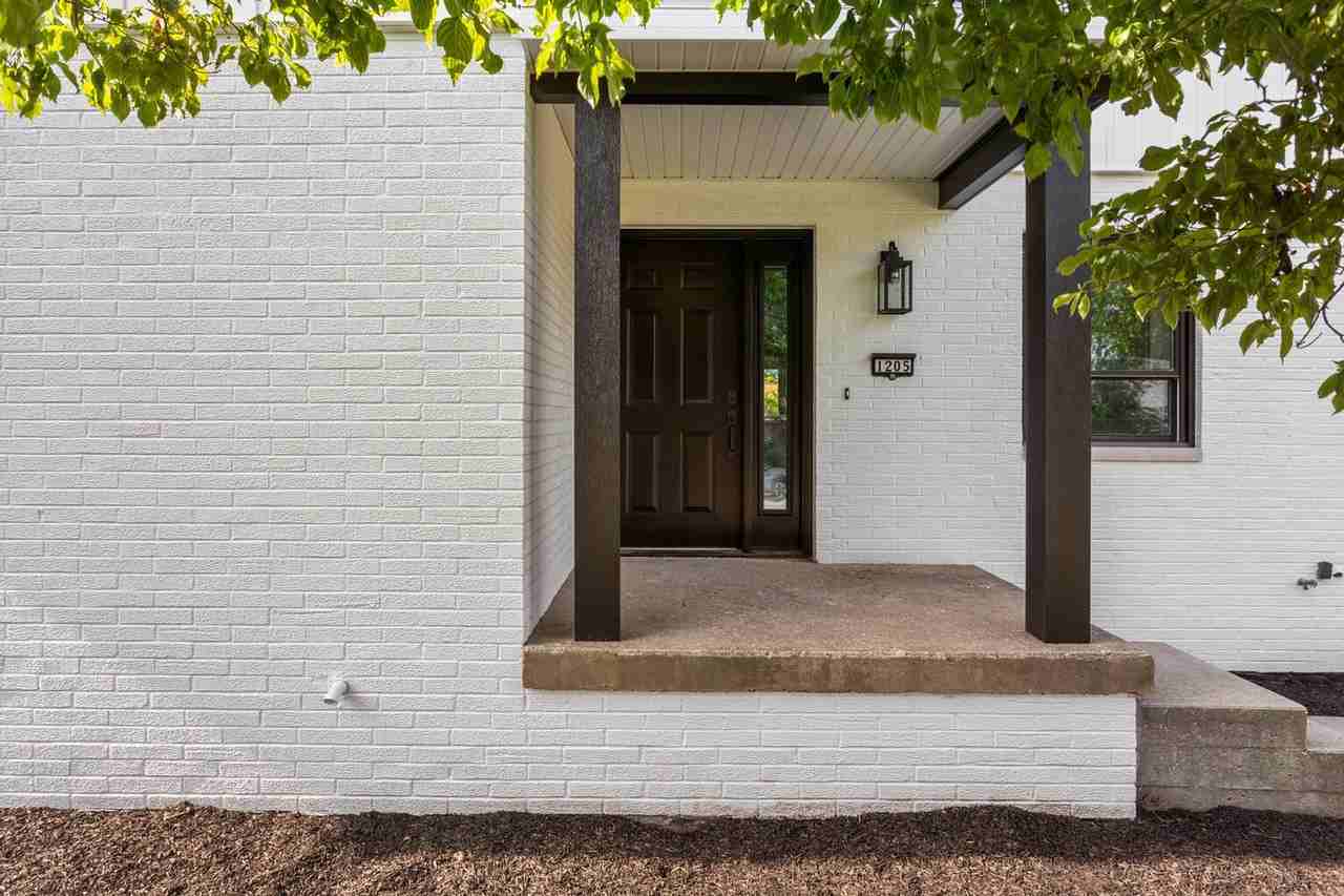 1205 Broadmoor Dr - Photo 4 of 44