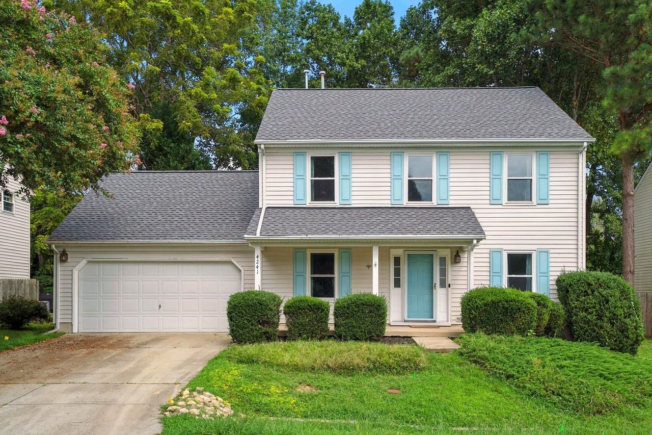 4241 Teakwood Dr - Photo 2 of 39