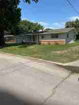 809 Se 14th St - Photo 1 of 1