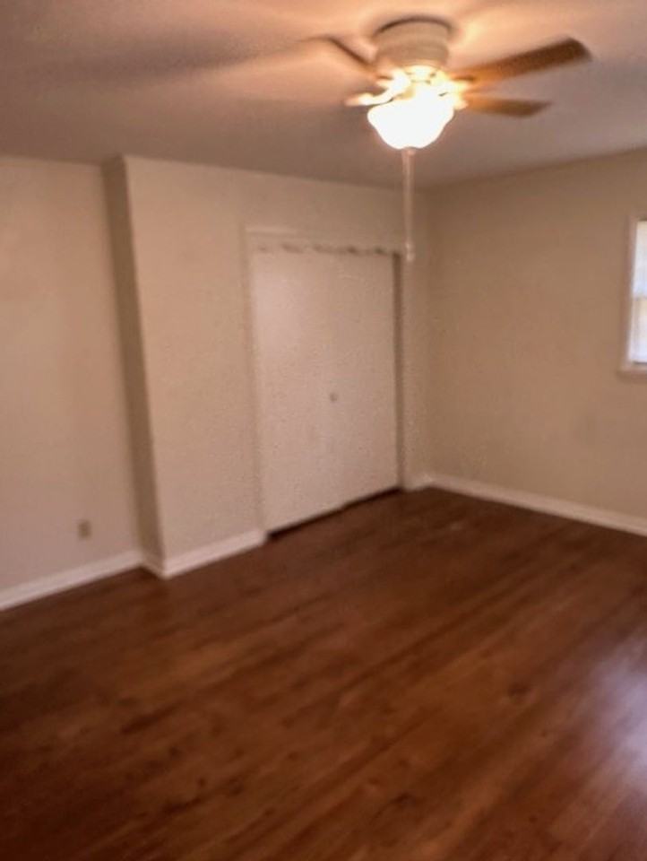 809 Southeast 14th Street - Photo 5 of 17