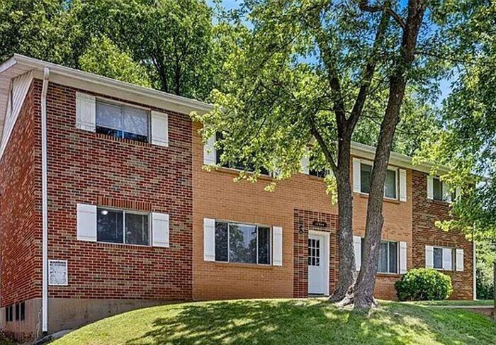 10944 Warwickhall Dr #1 - Photo 2 of 13