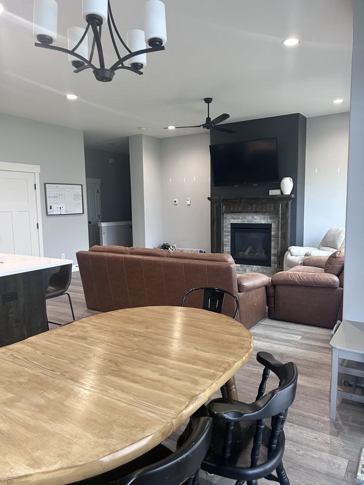 3201 Harlow Dr #NA - Photo 6 of 18