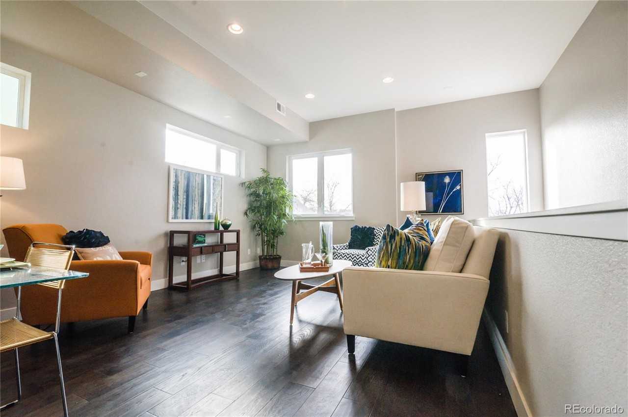 2213 Eliot St - Photo 3 of 32