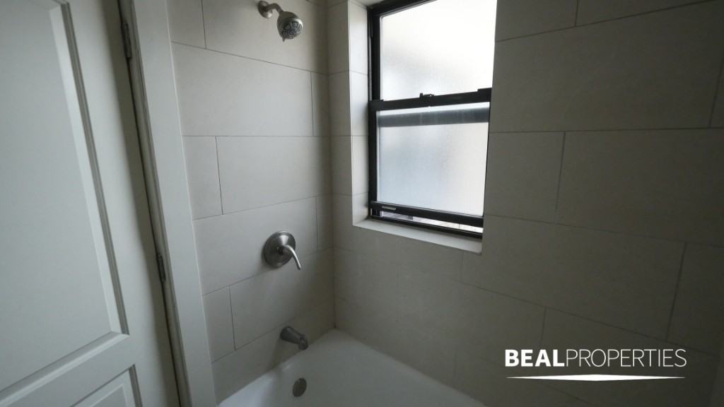 612 W Patterson Ave #608 - Photo 5 of 6