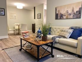 445 W Barry Ave #209 - Photo 1 of 1