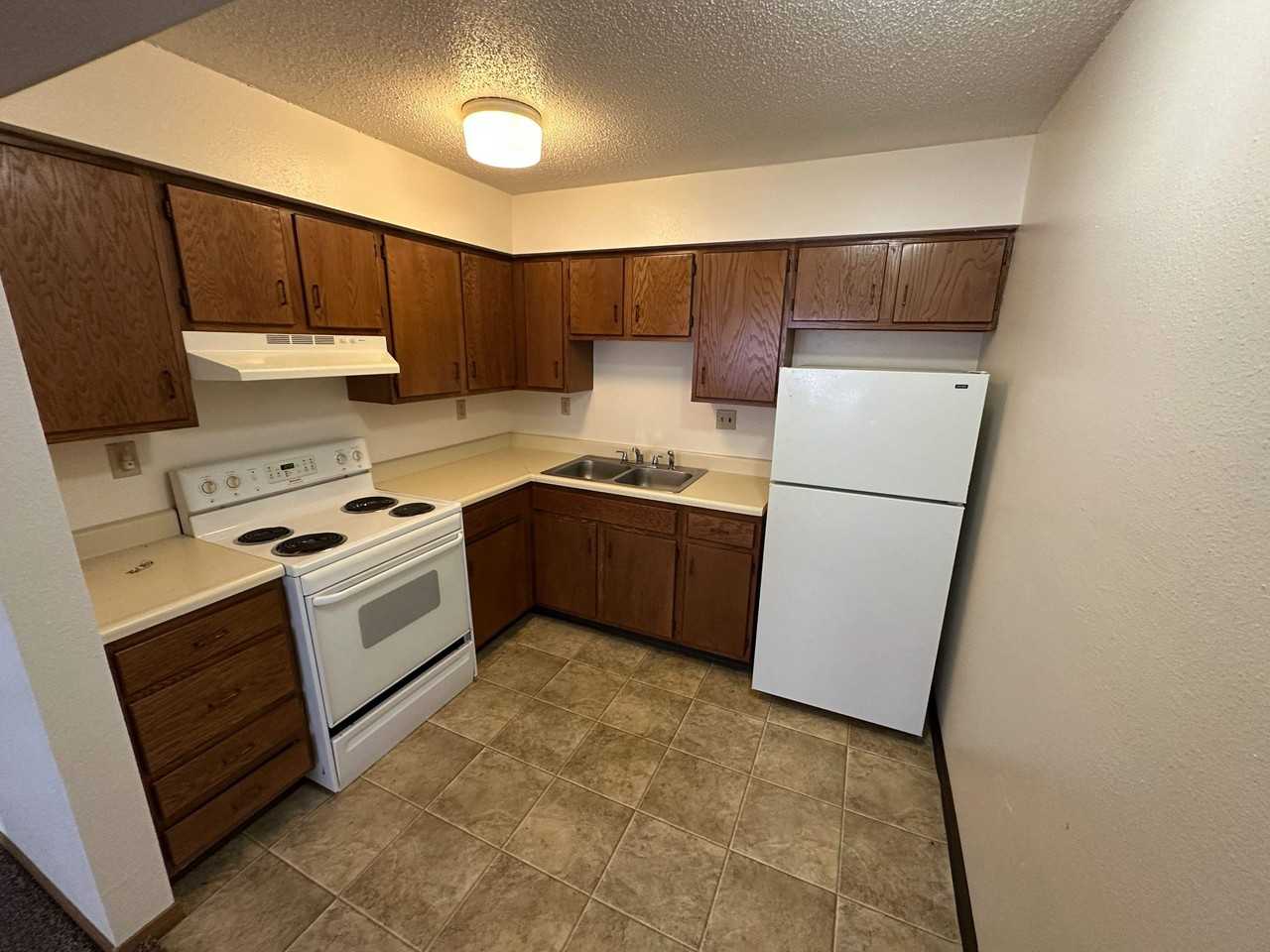 805 11th Avenue North #1 - Photo 3 of 7