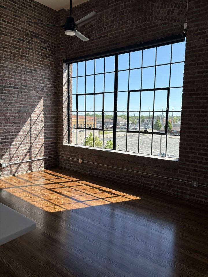 514 S Virginia Ave #25 - Photo 4 of 6