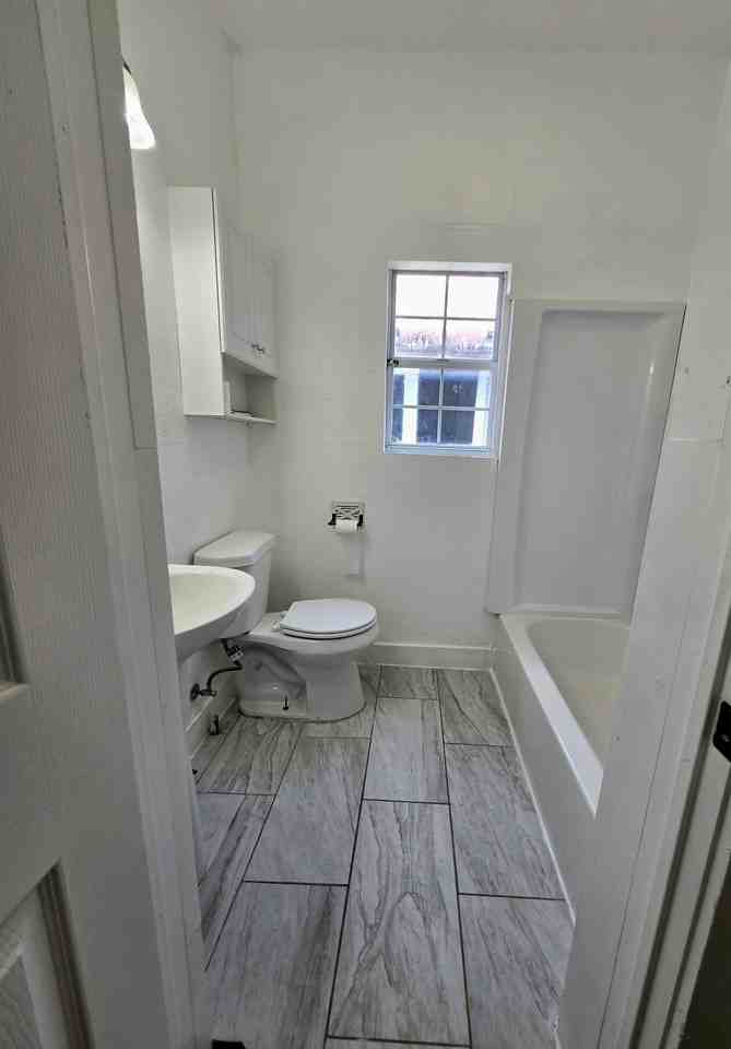1126 Hays St #NA - Photo 7 of 9