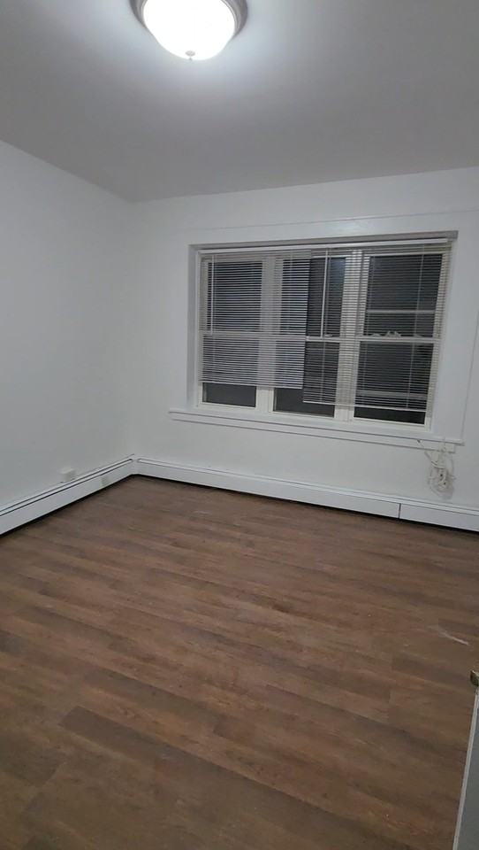 128 East Ave #2L - Photo 4 of 11