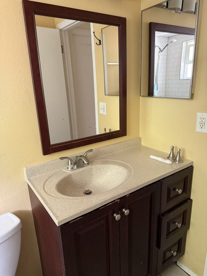 1731 S Washington Ave #A - Photo 2 of 6