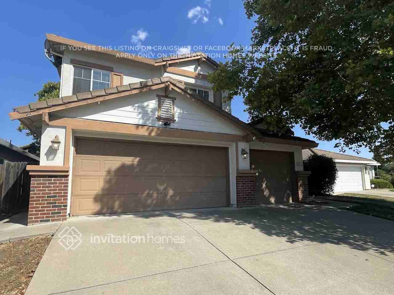 9255 Boulder Falls Ct - Photo 2 of 22