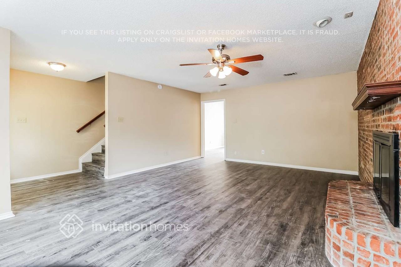 3801 Devonaire Dr - Photo 6 of 18