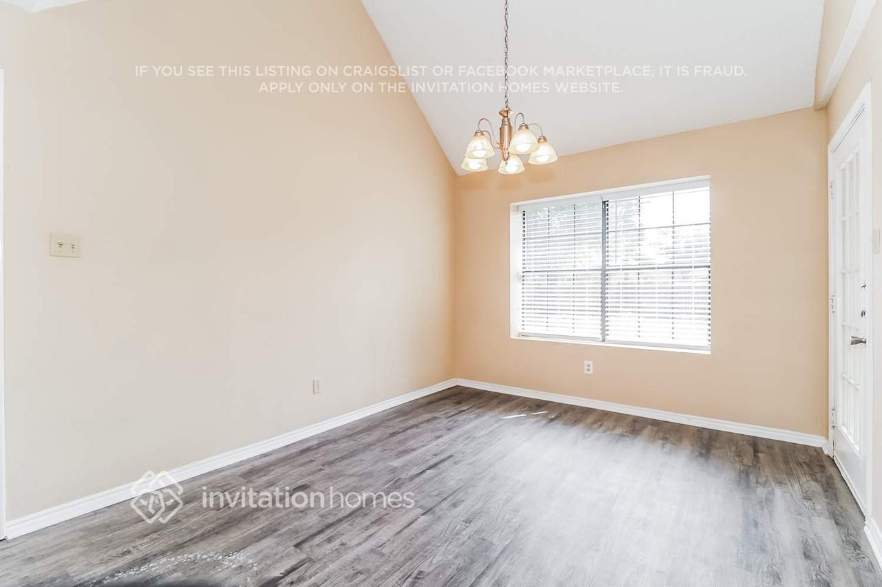 3801 Devonaire Dr - Photo 7 of 18