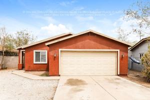 featured image of 1516 W Hadley St