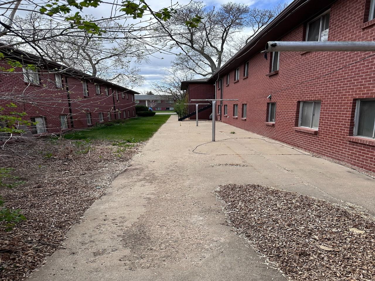 7250-7290 Newton Street - Photo 7 of 24