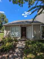 220 Saint Andrews Ln - Photo 1 of 1