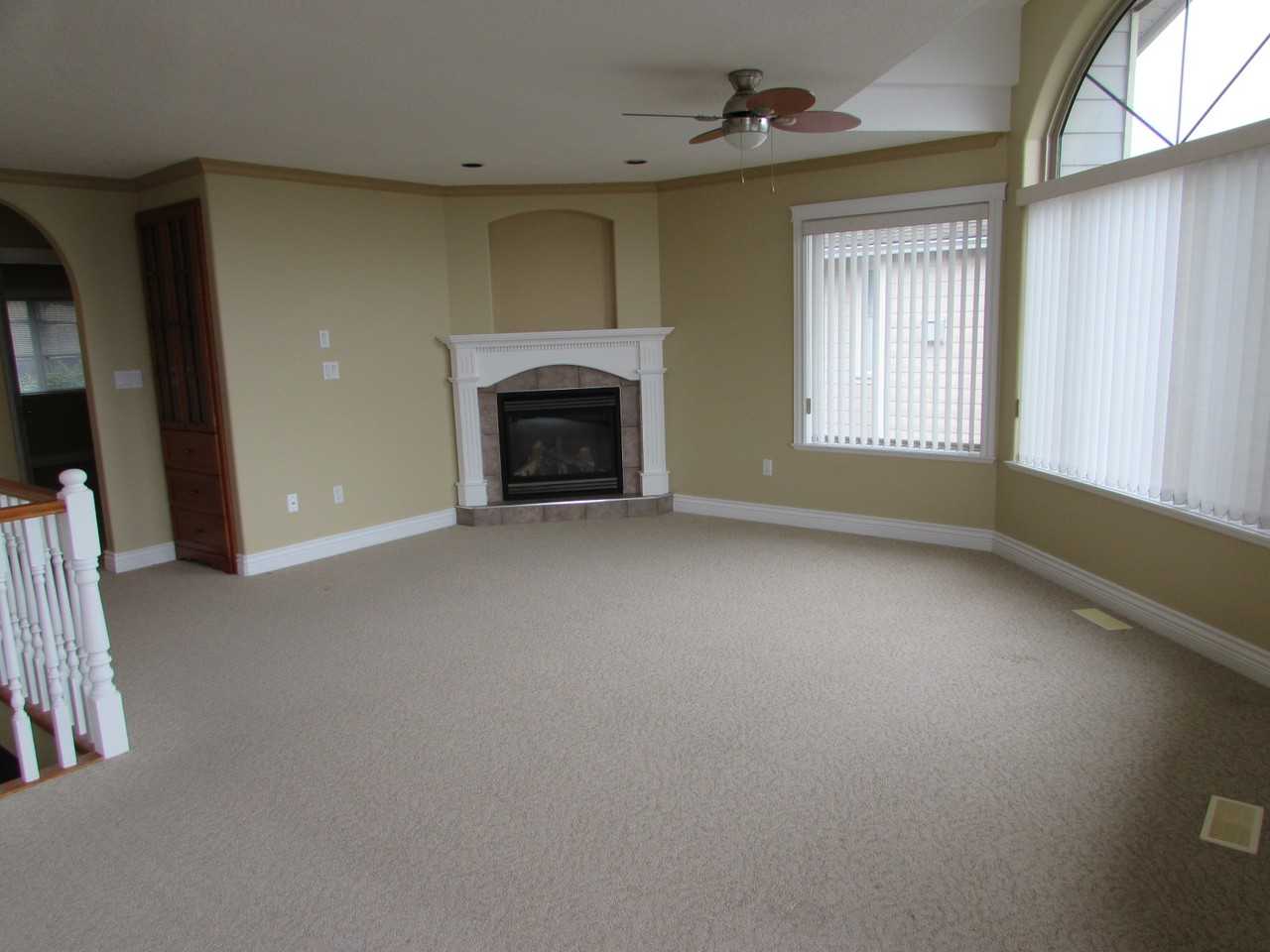 6517 Peregrine Rd Uppr - Photo 6 of 35