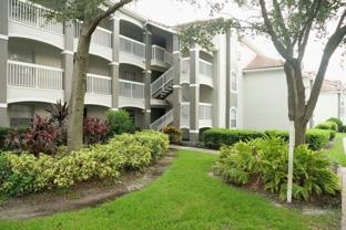 13839 Fairway Island Dr - Photo 1 of 1