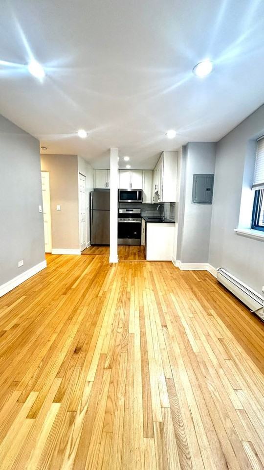 6954 Sheridan - Photo 6 of 14