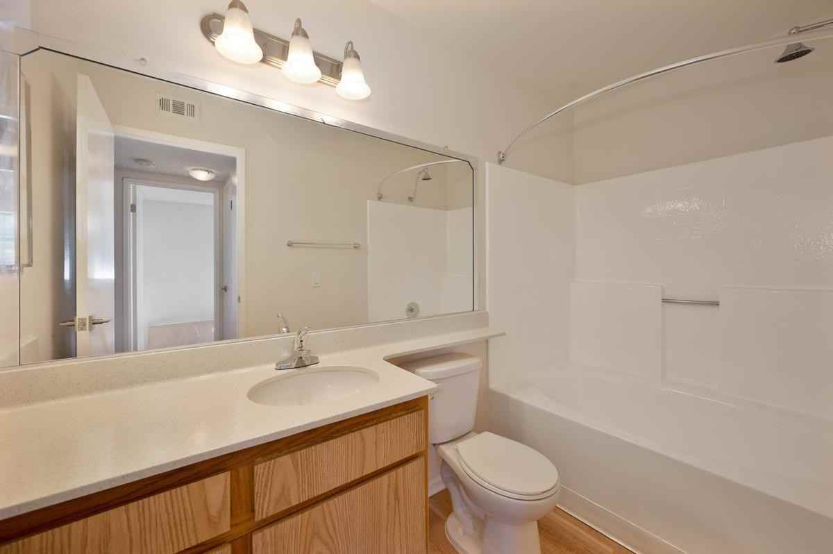 1800 W Avenue J12 - Photo 5 of 12