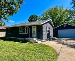 1420 3rd Ave Sw - Photo 1 of 1