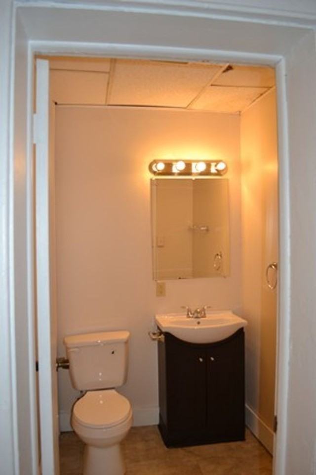 318 E 20th Ave - Photo 5 of 9