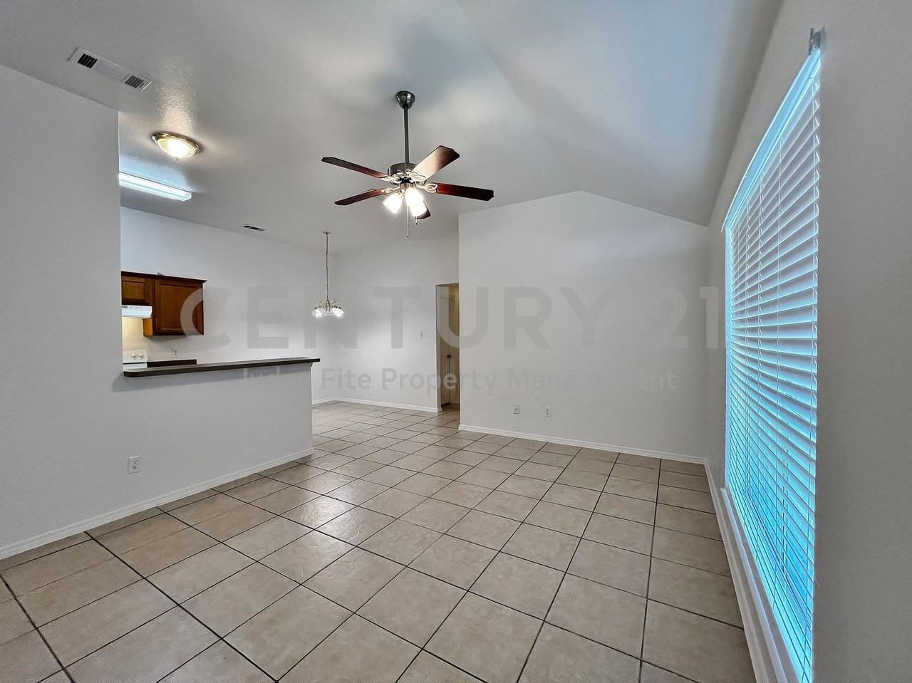 1703 Novella Ct - Photo 2 of 11