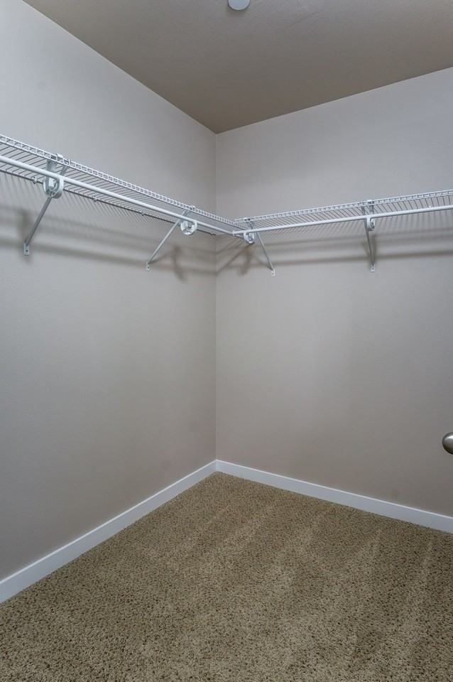 5917 Ne 71st Ct - Photo 5 of 18