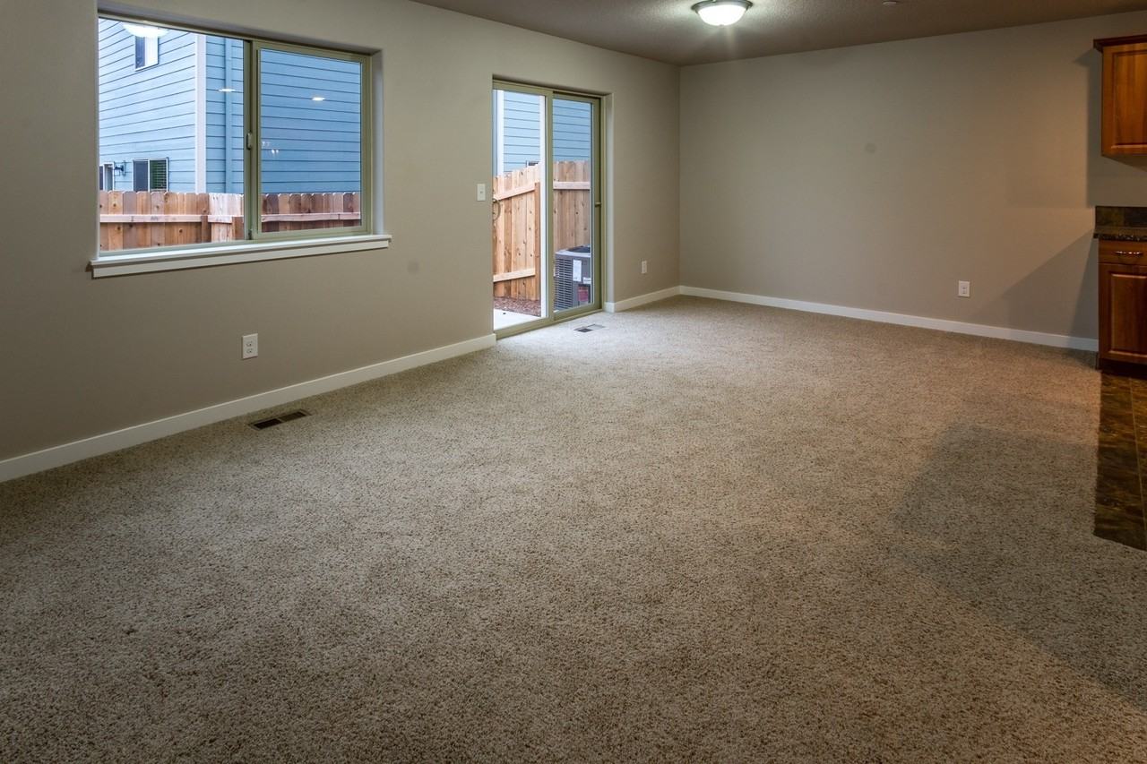 5917 Ne 71st Ct - Photo 7 of 18