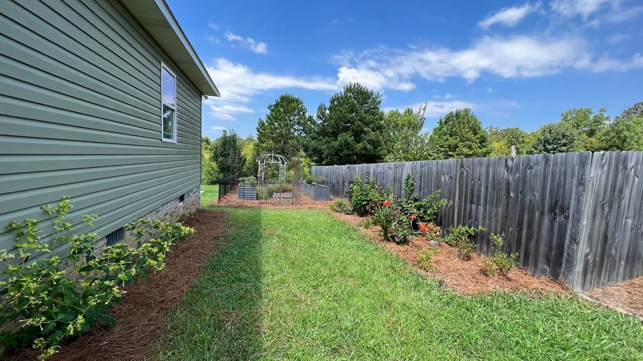 2578 Legacy Trce - Photo 3 of 15