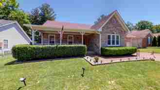 1503 Birchwood Cir - Photo 1 of 1