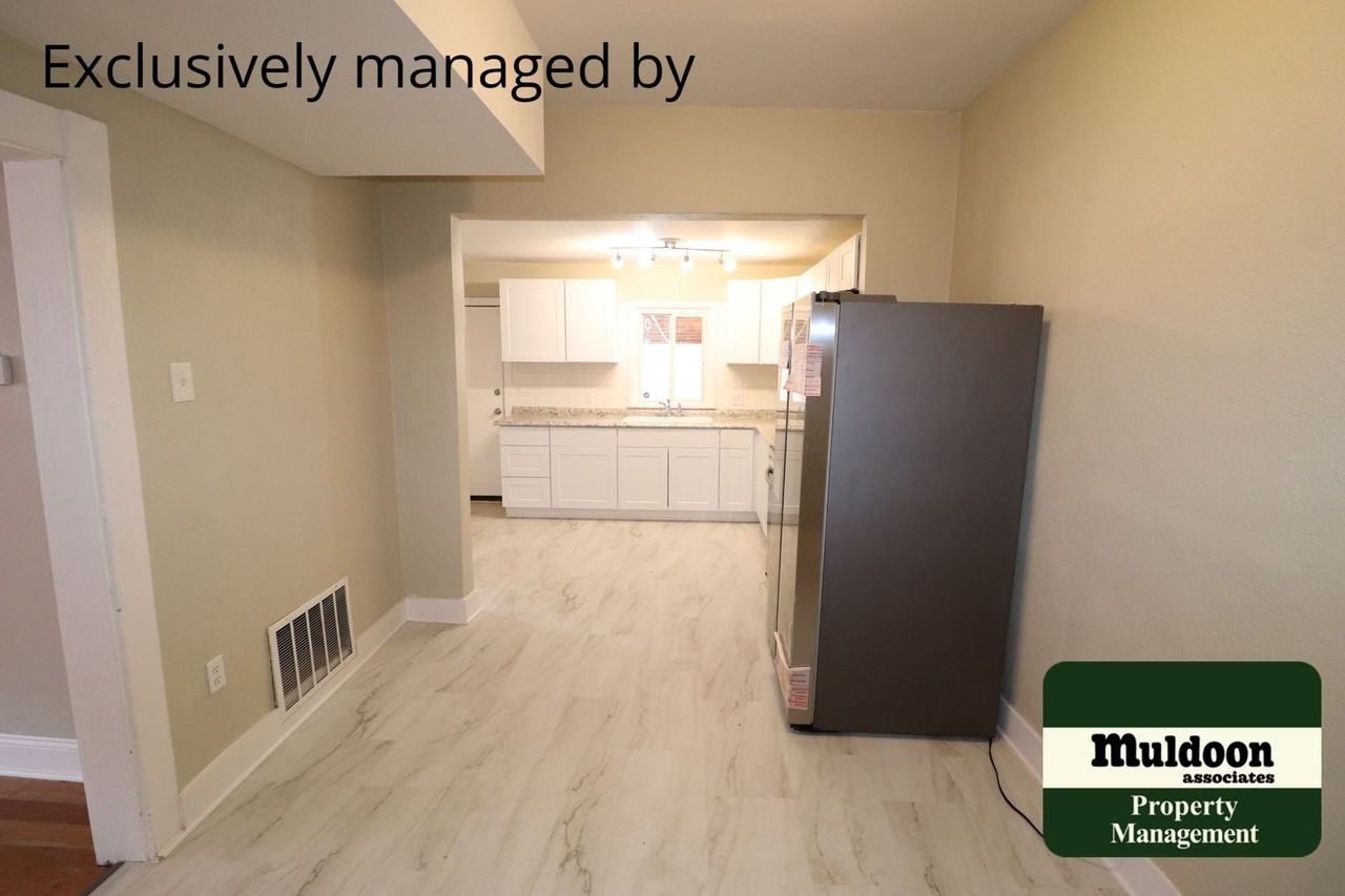 806 East Abriendo Avenue - Photo 3 of 9