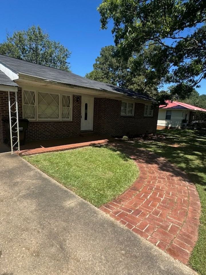 310 S 13th Ave - Photo 3 of 20