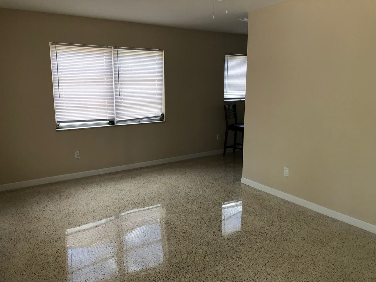 2946 26th Avenue North - Photo 2 of 34