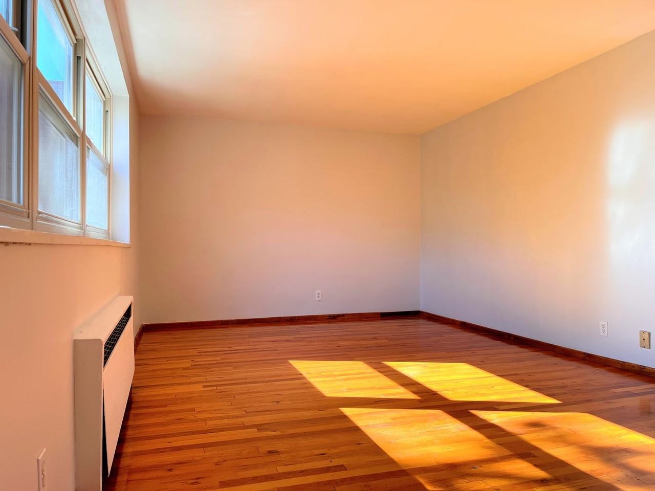 Delaware Ave Apartments - Photo 2 of 24