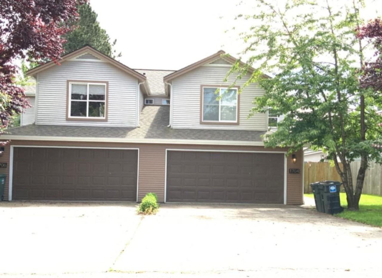 1706 East Illinois Street - Photo 3 of 26