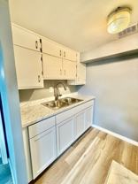 Renovated 1 Bedroom, 1 Bathroom Apartment – Prime Fargo Location Near NDSU! - Photo 1 of 1