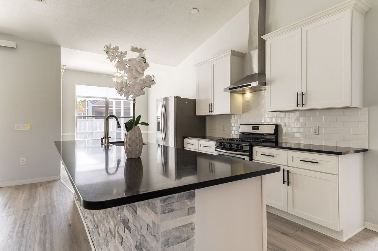 10636 Old Grove Cir - Photo 6 of 28