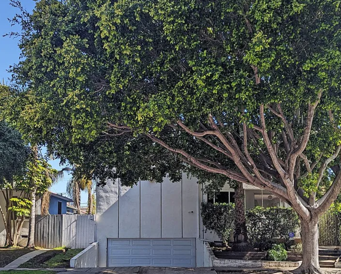 1813 9th St. - Photo 2 of 2