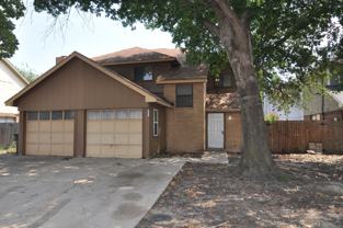 2612 San Sabastian Cir - Photo 1 of 1