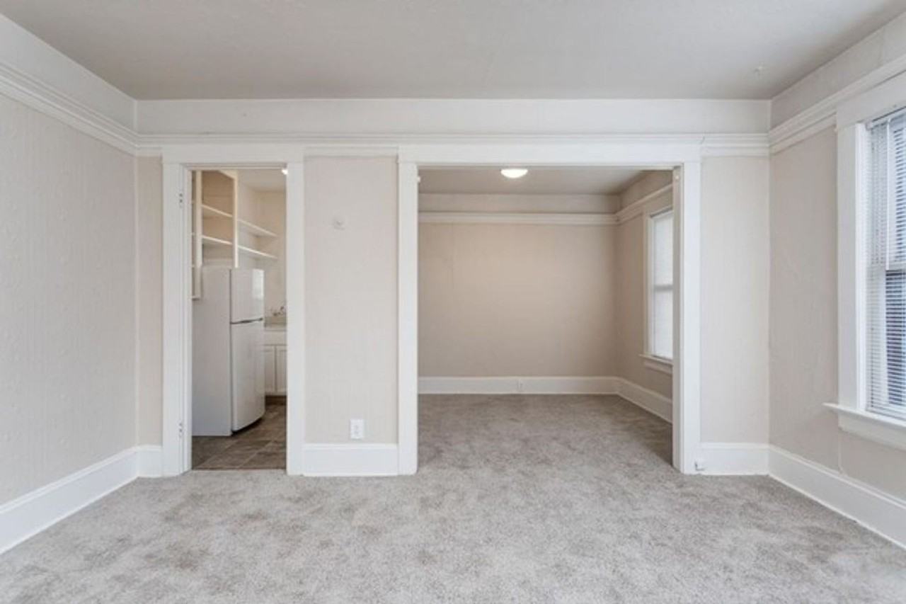 1126 SW 12th Avenue - Photo 3 of 20