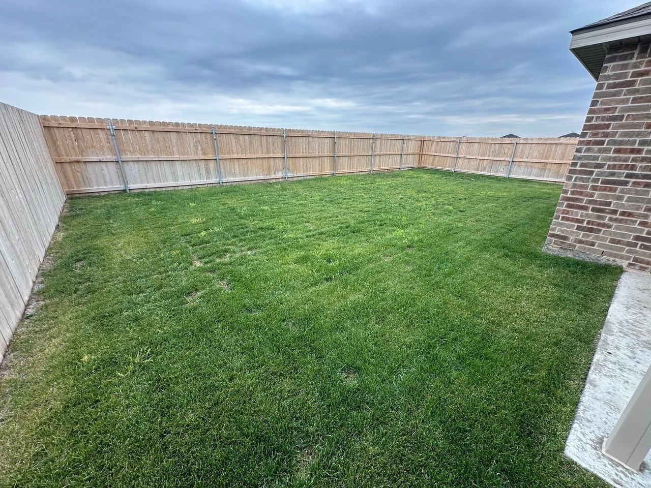 10403 Ruse St - Photo 3 of 20