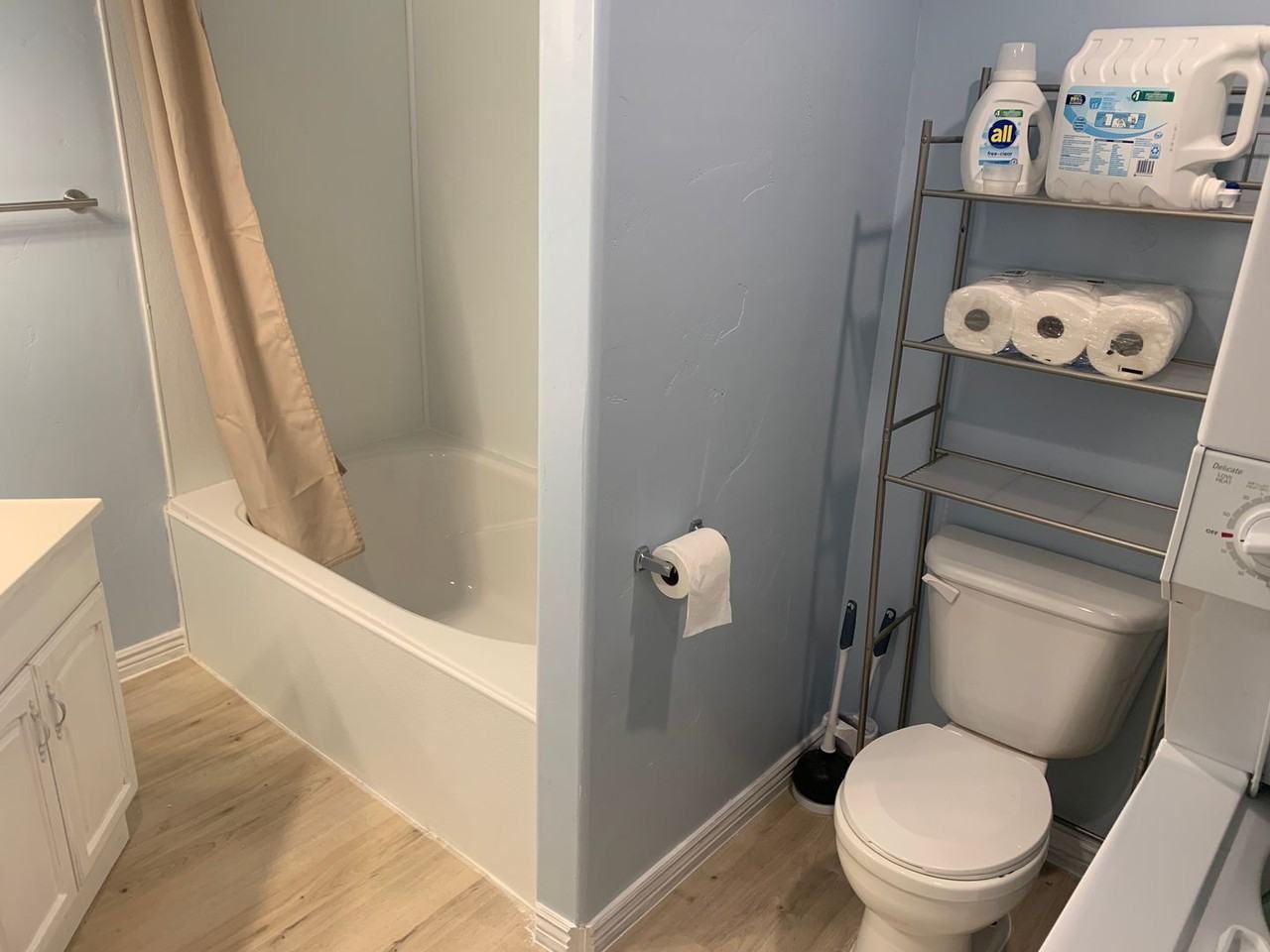 278 North 960 East #B - Photo 4 of 12