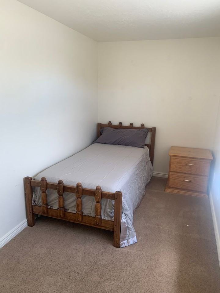 278 North 960 East #B - Photo 6 of 12